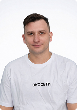 Роман Попов